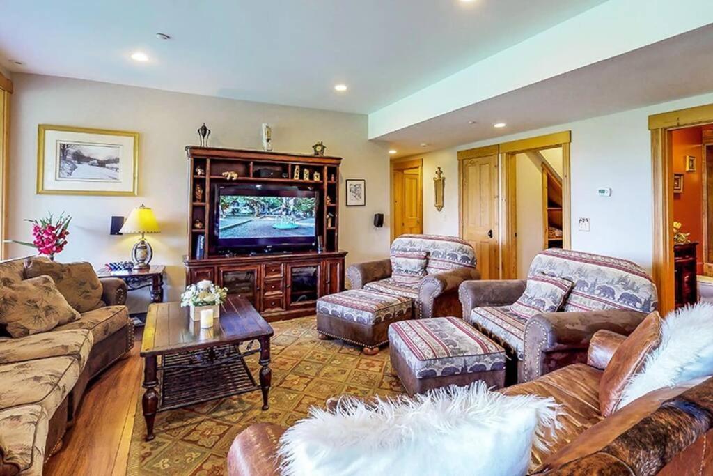 The Glen House -9 Bdrm Estate Sleep 26 Movie Theater,Pool,Golf,Ski Newry Εξωτερικό φωτογραφία